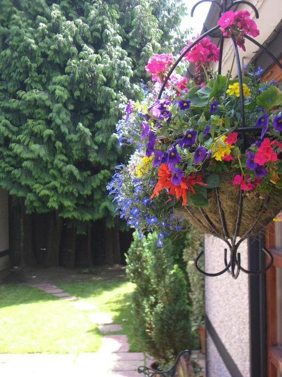 Kings Paget Hotel West Drayton  Exterior photo