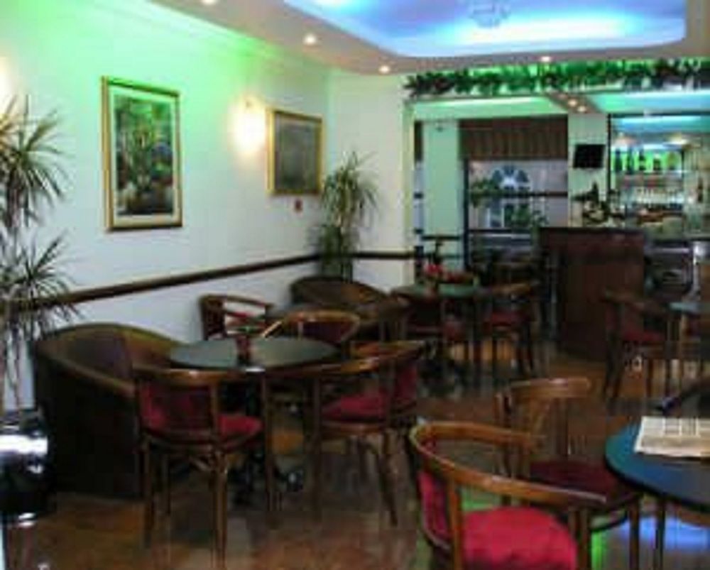 Kings Paget Hotel West Drayton  Exterior photo