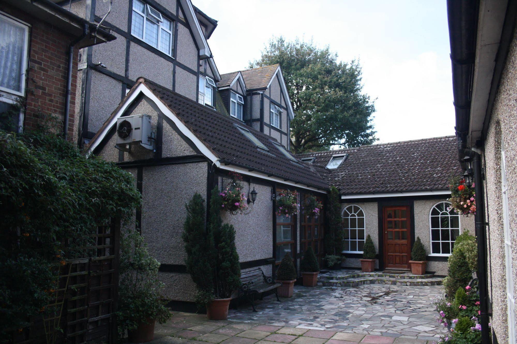 Kings Paget Hotel West Drayton  Exterior photo